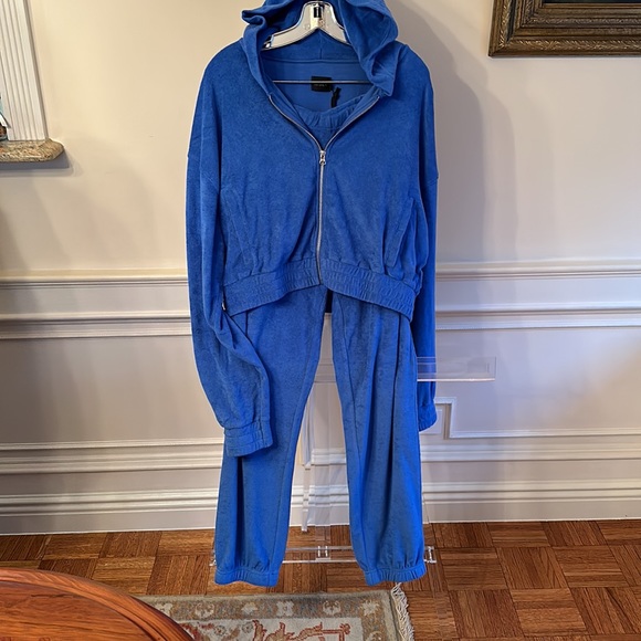 Tops - Bandier French Terry Sweatsuit NWT